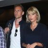 Taylor Swift et son compagnon Tom Hiddleston arrive à l'aéroport de LAX à Los Angeles, le 6 juillet 2016