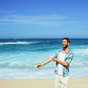 Calvin Harris au Mexique avec le chanteur John Newman. Le Dj anglais est allé enregistrer son nouveau morceau adressée à son ex Taylor Swift. Une revanche en chanson. Photo publiée sur Instagram, le 2 juillet 2016