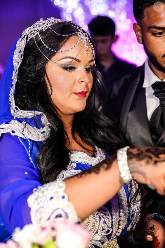 Exclusif - Fiançailles de Sarah Fraisou ("Les Anges 8") avec Malik, la cérémonie s'est déroulée dans une salle des fêtes de la région parisienne en présence de leurs familles le 8 juillet 2016.