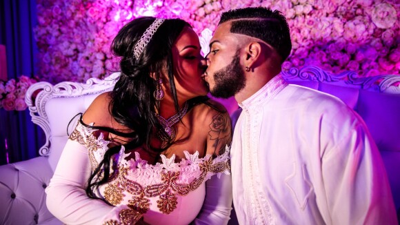 Exclusif - Fiançailles de Sarah Fraisou ("Les Anges 8") avec Malik, la cérémonie s'est déroulée dans une salle des fêtes de la région parisienne en présence de leurs familles le 8 juillet 2016.