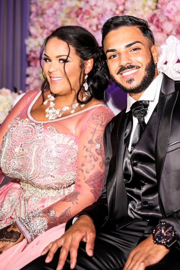 Exclusif - Fiançailles de Sarah Fraisou ("Les Anges 8") avec Malik, la cérémonie s'est déroulée dans une salle des fêtes de la région parisienne en présence de leurs familles le 8 juillet 2016.