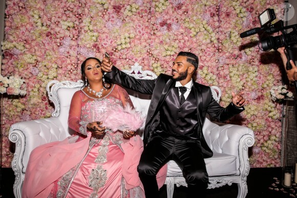 Exclusif - Fiançailles de Sarah Fraisou ("Les Anges 8") avec Malik, la cérémonie s'est déroulée dans une salle des fêtes de la région parisienne en présence de leurs familles le 8 juillet 2016.