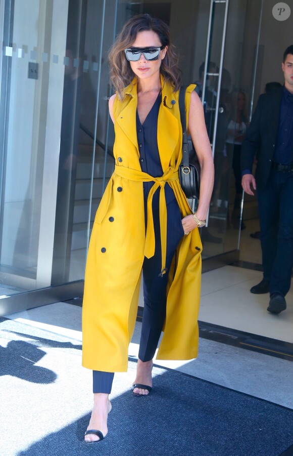 Victoria Beckham sort de son hôtel à New York, le 24 juin 2016.