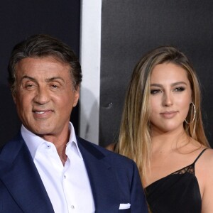 Sylvester Stallone, Sistine Rose Stallone, Scarlet Rose Stallone et Sophia Rose Stallone à Los Angeles, le 19 novembrde 2015.