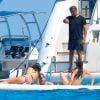 Sylvester Stallone avec ses filles à Saint Tropez, le 10 juillet 2016.