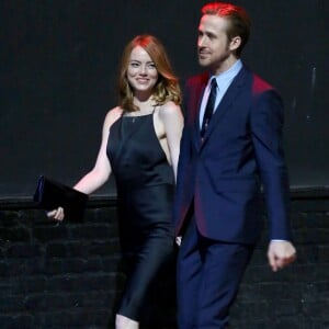 Emma Stone et Ryan Gosling sur le tournage de La La Land à Los Angeles, le 18 septembre 2015.