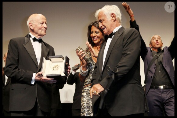 Hommage à Jean-Paul Belmondo au Festival de Cannes le 17 mai 2011