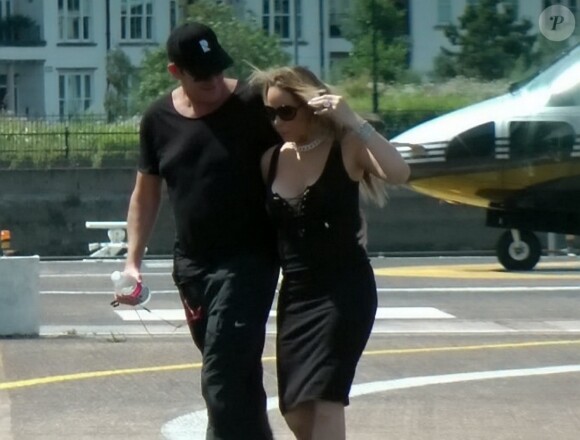 Mariah Carey et James Packer arrivent à l'Heliport de Londres, le 11 juillet 2016