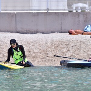 Exclusif - La princesse Charlene de Monaco a participé le 25 juin 2016 à la 2e édition de la Riviera Sup Race, une course de paddle de 14 kilomètres (Monaco, Italie, Menton, Roquebrune-Cap-Martin) organisée par l'association Hoé Hoé, en compagnie de son frère Gareth Wittstock. Son mari le prince Albert II de Monaco en a donné le départ sur la plage du Larvotto et était présent à Roquebrune-Cap-Martin pour l'accueillir à son arrivée, après 2h52 d'effort en plein soleil. © Bruno Bebert - Olivier Huitel/Pool Restreint Monaco/Bestimage-Crystal