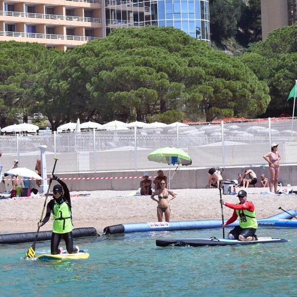 Exclusif - La princesse Charlene de Monaco a participé le 25 juin 2016 à la 2e édition de la Riviera Sup Race, une course de paddle de 14 kilomètres (Monaco, Italie, Menton, Roquebrune-Cap-Martin) organisée par l'association Hoé Hoé, en compagnie de son frère Gareth Wittstock. Son mari le prince Albert II de Monaco en a donné le départ sur la plage du Larvotto et était présent à Roquebrune-Cap-Martin pour l'accueillir à son arrivée, après 2h52 d'effort en plein soleil. © Bruno Bebert - Olivier Huitel/Pool Restreint Monaco/Bestimage-Crystal