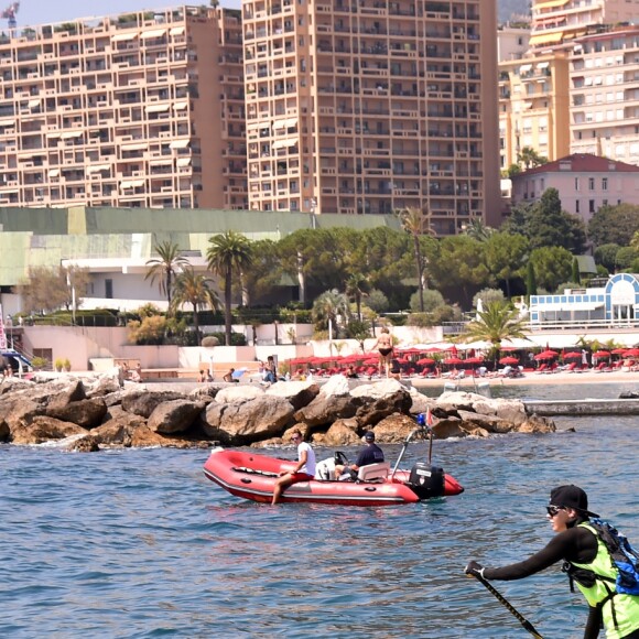 Exclusif - La princesse Charlene de Monaco a participé le 25 juin 2016 à la 2e édition de la Riviera Sup Race, une course de paddle de 14 kilomètres (Monaco, Italie, Menton, Roquebrune-Cap-Martin) organisée par l'association Hoé Hoé, en compagnie de son frère Gareth Wittstock. Son époux le prince Albert II de Monaco en a donné le départ sur la plage du Larvotto et était présent à Roquebrune-Cap-Martin pour l'accueillir à son arrivée, après 2h52 d'effort en plein soleil. © Bruno Bebert - Olivier Huitel/Pool Restreint Monaco/Bestimage-Crystal