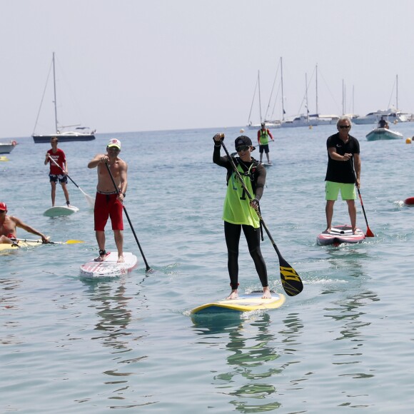 Exclusif - La princesse Charlene de Monaco a pris part le 25 juin 2016 à la 2e édition de la Riviera Sup Race, une course de paddle de 14 kilomètres (Monaco, Italie, Menton, Roquebrune-Cap-Martin) organisée par l'association Hoé Hoé, en compagnie de son frère Gareth Wittstock. Son époux le prince Albert II de Monaco en a donné le départ sur la plage du Larvotto et était présent à Roquebrune-Cap-Martin pour l'accueillir à son arrivée, après 2h52 d'effort en plein soleil. © Claudia Albuquerque/Bestimage