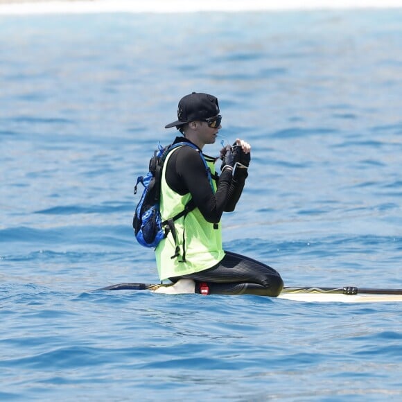 No Tabloïd - Exclusif - La princesse Charlène de Monaco participe à la 2ème Riviera Sup Race, une course de stand up paddle de 14 km organisée par l'association Hoé Hoé qui traverse Monaco, l'Italie, Menton et Roquebrune-Cap-Martin, le 25 juin 2016. Le prince Albert II de Monaco a donné le départ depuis la plage de Larvotto en compagnie de Benjamin Clément, le président de l'association Hoé Hoé. La princesse, qui a participé à cette course "pour le plaisir", était accompagnée par son frère Gareth Wittstock (qui fêtait son anniversaire aujourd'hui et sa seconde participation à l'évènement). Le meilleur des participants a mis 1h41 pour parcourir les 14 km. La princesse a bouclé la course en 2h52min. A son arrivée à la base nautique de Roquebrune-Cap-Martin, elle a été chaleureusement accueillie et félicitée par son mari le prince Albert II de Monaco. © Bruno Bebert - Olivier Huitel/Pool Restreint Monaco/Bestimage-Crystal  No Tabloïd For Germany call for price No web - No blog pour Belgique/Suisse Exclusive - Princess Charlene of Monaco participates at the second "Riviera SUP Race 2016", a Stand Up Paddle board competition that spans three countries - Monaco, Italy and France, with her brother Gareth Wittstock. The long distance race departed from Monaco yesterday and Princess Charlene's husband Prince Albert II of Monaco was there to support his wife and officially launch the race.25/06/2016 - Monaco