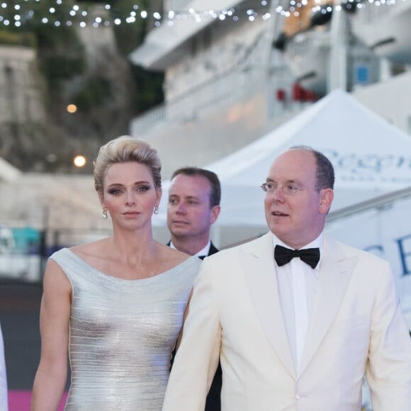 La princesse Charlene et le prince Albert II de Monaco arrivent pour le baptême du paquebot Seven Seas Explorer, de la compagnie Regent Seven Seas Cruises, le 13 juillet 2016 au port Hercule à Monte-Carlo. © Eric Mathon / Palais princier