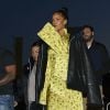Rihanna est allée diner à Stockholm. Accompagnée de ses gardes du corps, elle a marché jusqu'au restaurant en découvrant la ville. Le 5 juillet 2016