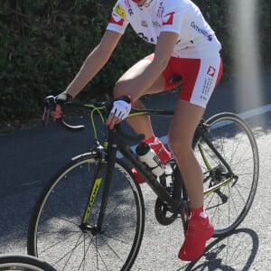 Semi-Exclusif - Sylvie Tellier - L'équipe de l'Etape du Coeur 2016 pour le compte de Mécénat Chirurgie Cardiaque lors de la course au départ de Bourg-Saint-Andéol, le 15 juillet 2016. Mécénat Chirurgie Cardiaque Enfants du Monde permet à des enfants souffrant de malformations cardiaques de venir en France et d'être opérés lorsqu'ils ne peuvent être soignés dans leur pays d'origine par manque de moyens financiers et techniques. © CVS/Bestimage