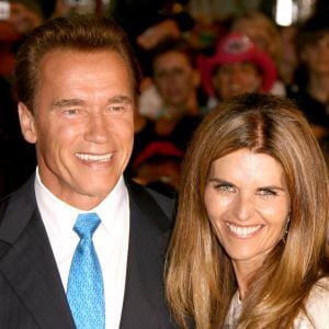 Arnold Schwarzenegger et Maria Shriver à la première du film "Pirates des Caraïbes 2" à Anaheim le 24 juin 2006