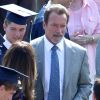 Arnold Schwarzenegger et Maria Shriver entourés de leur fils Patrick pour sa remise de diplôme le 1er juin 2012 à Los Angeles