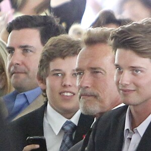 KATHERINE SCHWARZENEGGER, LA FILLE AINEE DE MARIA SHRIVER ET ARNOLD SCHWARZENEGGER, A LA CEREMONIE DE REMISE DE DIPLOMES DE L'USC, A LOS ANGELES LE 11 MAI 2012.