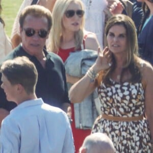 Arnold Schwarzenegger et Maria Shriver - Christopher Schwarzenegger reçoit son diplôme de l'école de Brentwood devant toute sa famille et quelques amis, le 3 juin 2016