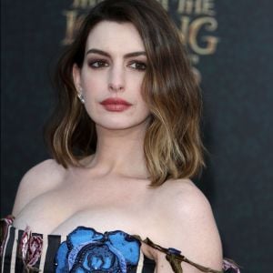 Anne Hathaway à la première de ‘Alice Through The Looking Glass' au théâtre El Capitan à Hollywood, le 23 mai 2016