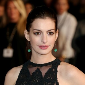 Anne Hathaway - Première du film "The Intern" à Londres. Le 27 septembre 2015