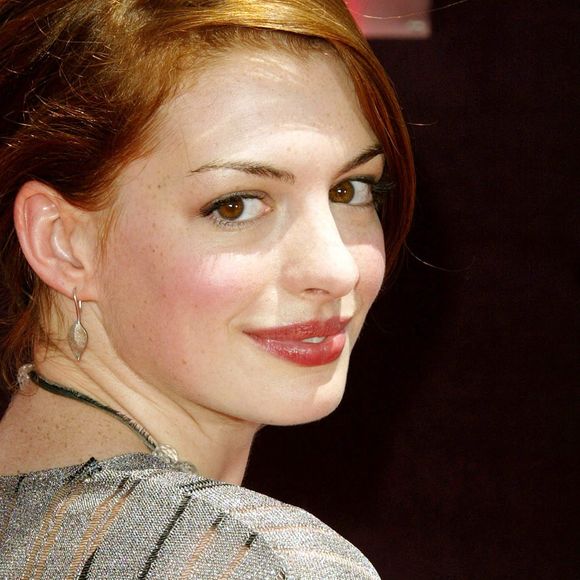 Anne Hatahway à Anaheim en 2004.