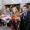 Céline Dion pose pour les photographes lorsqu'elle sort des studios de la NBC à New York. Le 21 juillet 2016