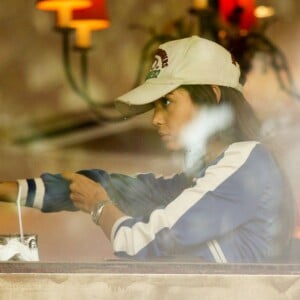 Exclusif - Nabilla Benattia et son compagnon Thomas Vergara déjeunent chez "Pizza Pino" sur les Champs-Elysées et font du shopping sur l'Avenue Montaigne avec leur chien Pita à Paris, France, le 21 juillet 2016. © Agence/Bestimage