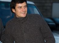 REPORTAGE PHOTOS : Orlando Bloom bien seul à Moscou... pendant que sa belle Miranda Kerr s'éclate sous le soleil de Miami !