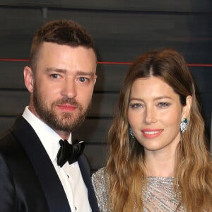 Justin Timberlake et sa femme Jessica Biel à la soirée "Vanity Fair Oscar Party" après la 88ème cérémonie des Oscars à Hollywood, le 28 février 2016.