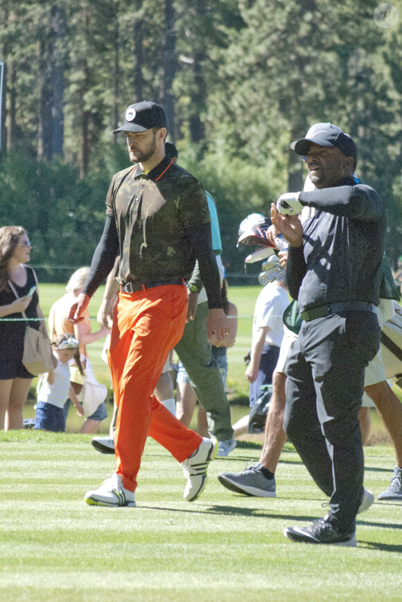 Justin Timberlake et Alfonso Riberio lors du tournoi de Golf spécial célébrités à South Lake Tahoe. Le 22 juillet 2016