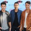 Jonas Brothers  àlz$a Ceremonie des Teen Choice Awards 2013 au Gibson Amphitheatre a Universal City. Le 11 aout 2013