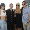 Ali Lohan (Aliana Lohan) avec ses frères Michael Lohan Jr., Cody Lohan, et leur mère Dina Lohan à la Soirée "Ranbeeri Denim" (marque dont Ali Lohan est l'égérie) au rooftop Jimmy du James Hotel à New York, le 4 août 2015.