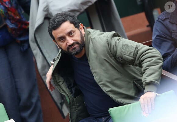 Cyril Hanouna - People dans les tribunes lors du Tournoi de Roland-Garros (les Internationaux de France de tennis) à Paris, le 29 mai 2016. © Dominique Jacovides/Bestimage