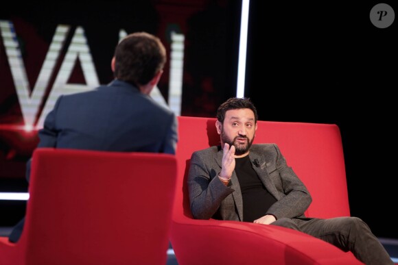 Exclusif - Enregistrement de l'émission "Le Divan" présentée par Marc-Olivier Fogiel avec Cyril Hanouna en invité, le 9 janvier 2016. Elle a été diffusée le 9 février 2016, sur France 3. © Dominique Jacovides/Bestimage