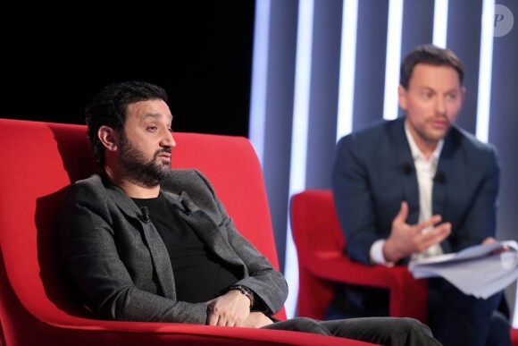Exclusif - Enregistrement de l'émission "Le Divan" présentée par Marc-Olivier Fogiel avec Cyril Hanouna en invité, le 9 janvier 2016. Elle a été diffusée le 9 février 2016, sur France 3. © Dominique Jacovides/Bestimage