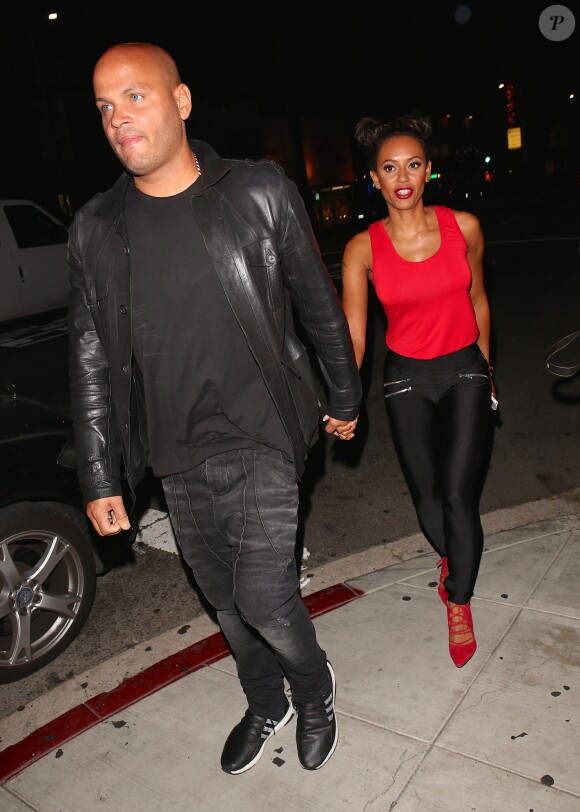Mel B et son mari Stephen Belafonte se voient refuser l'entrée au club The Nice Guy. Ils donc allés faire la fête chez The Largo. Le 8 août 2016