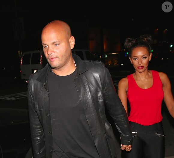 Mel B et son mari Stephen Belafonte se voient refuser l'entrée au club The Nice Guy. Ils donc allés faire la fête chez The Largo. Le 8 août 2016