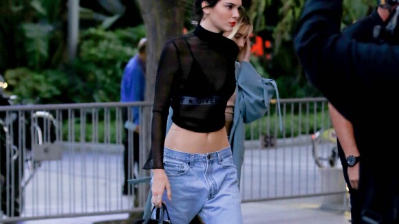 Look de la semaine : Kendall Jenner, modèle en Vogue, affronte Victoria Beckham