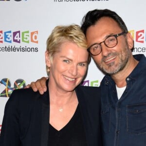 Elise Lucet et Frédéric Lopez au photocall de France Télévisions, pour la présentation de la nouvelle dynamique 2016-2017, à Paris, le 29 juin 2016. © Guirec Coadic/Bestimage