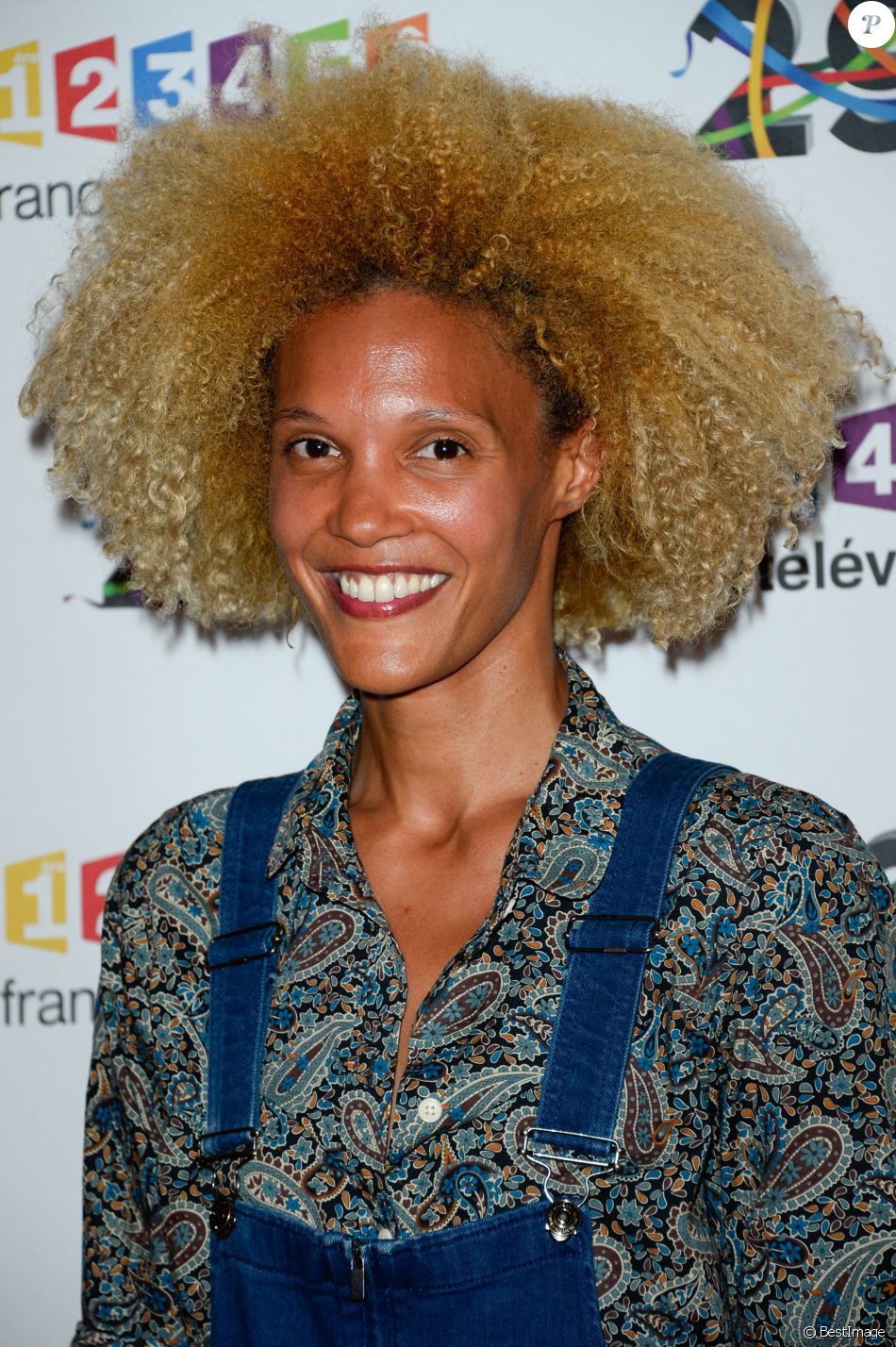 Amanda Scott au photocall de France Télévisions, pour la présentation ...