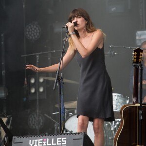 Lou Doillon au Festival des Vieilles Charrues, le 15 juillet 2016.