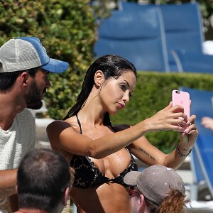 Exclusif - Nabilla Benattia et son compagnon Thomas Vergara en vacances à Las Vegas, le 7 août 2016.