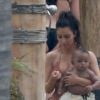 Kim Kardashian et son fils Saint West à Punta Mita, le 18 août 2016.