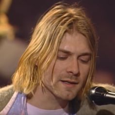 Nirvana - About A Girl - MTV Unplugged, live mithyque enregistré à New York, le 18 novembre 1993.