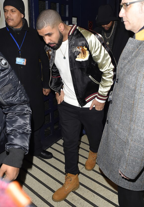 Rihanna et Drake ont fait la fête jusqu'à 5h du matin dans la boîte de nuit Tramp après la cérémonie des Brit Awards 2016 à Londres, le 24 février 2016.