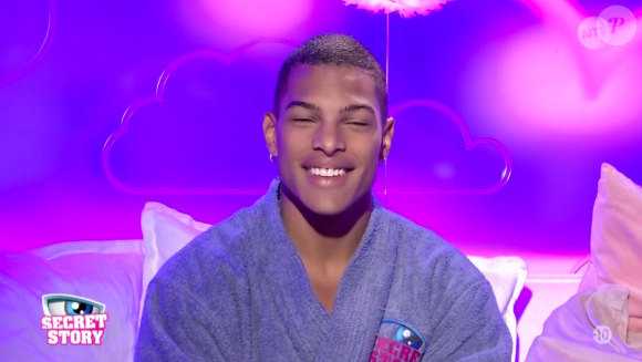 Episode de "Secret Story 10" sur NT1. Le 31 août 2016.