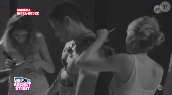 Episode de "Secret Story 10" sur NT1. Le 31 août 2016.
