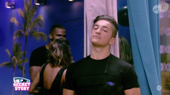 Episode de "Secret Story 10" sur NT1. Le 31 août 2016.